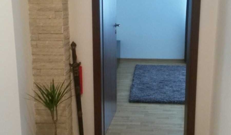 Vanzare Apartament 3 camere -Sebastian-Vulcan Center - Poză 3