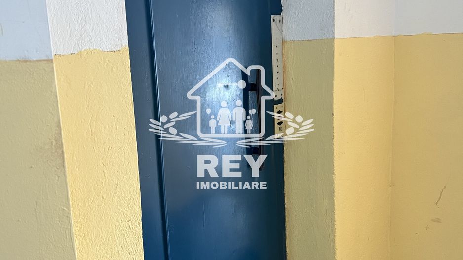 Apartament 4 camere decomandate 4 balcoane etaj 1 Str. Bâlea/Sibiu - Poză 6