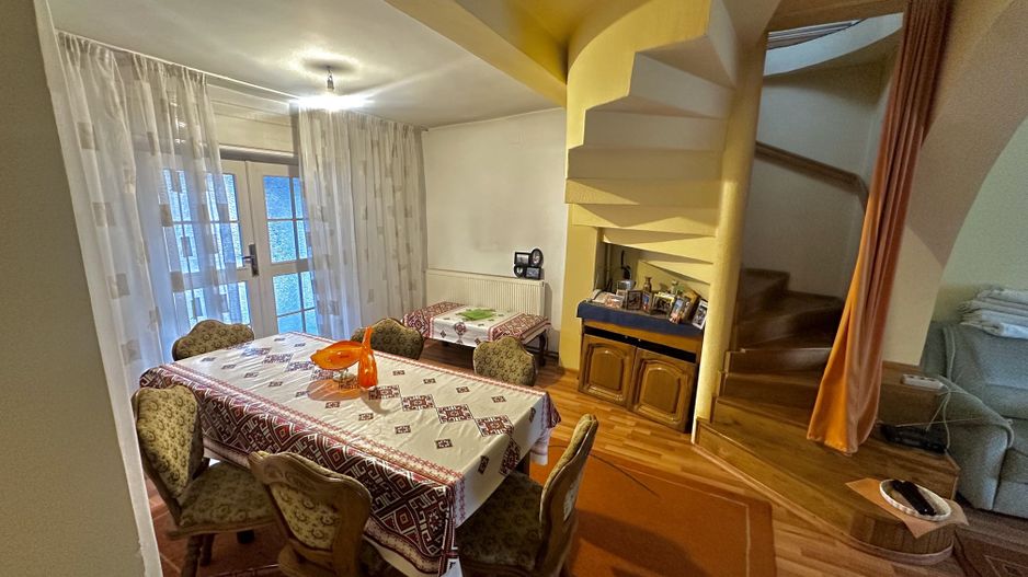 Casa 7 camere Sanmartin - Poză 6