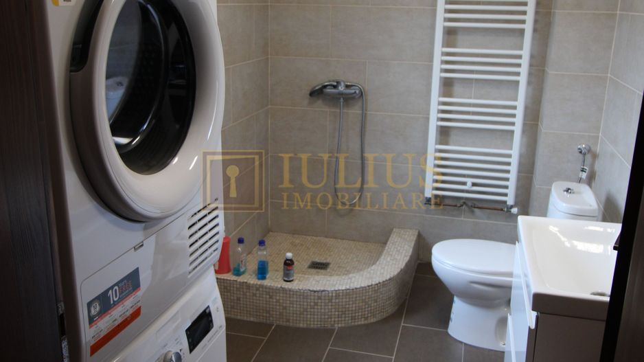 Braytim; 3 dormitoare, living saptios cu semineu. - Poză 11