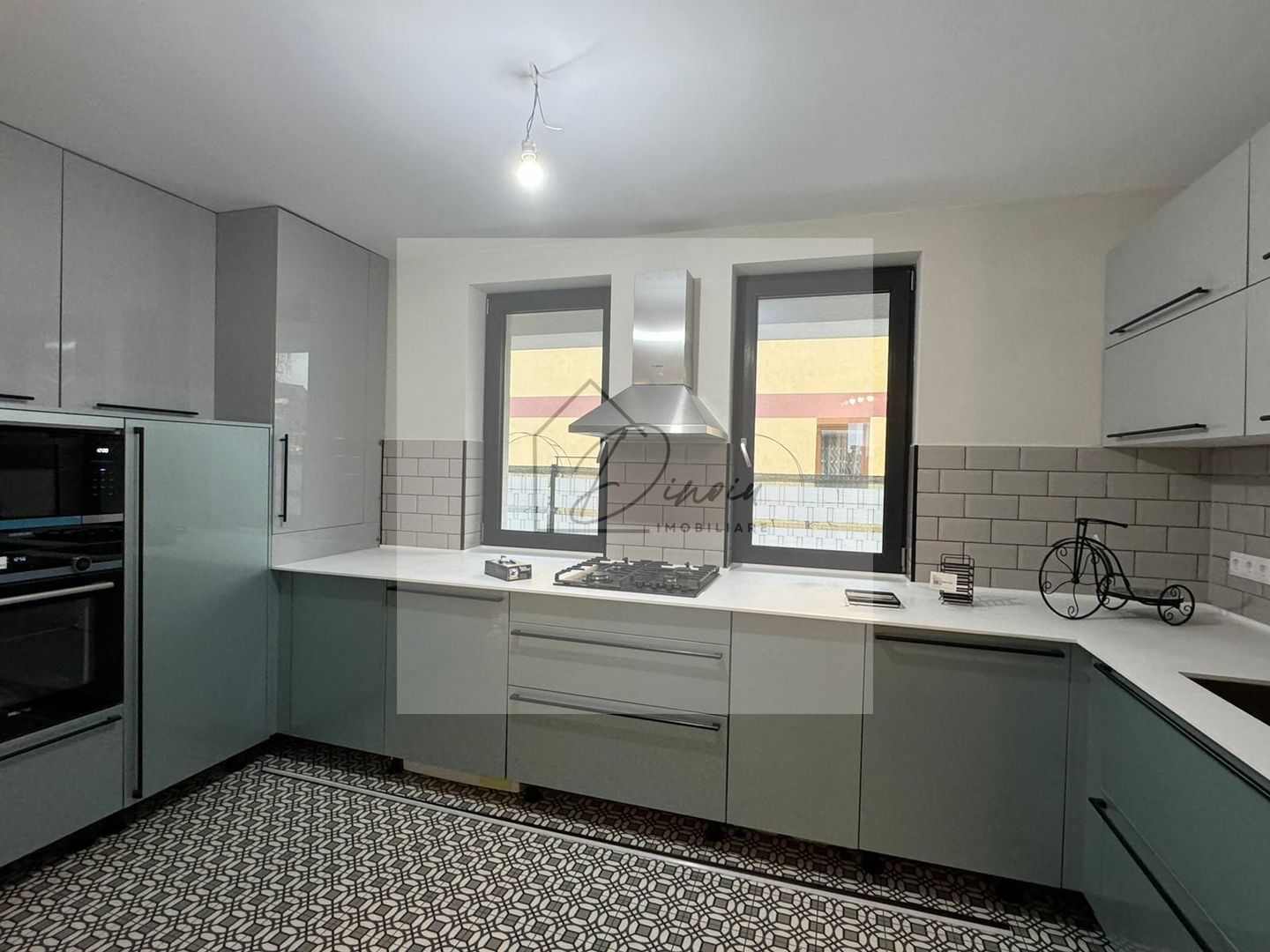 COM 0% I Vila 5 camere LUX Pipera I Cartier Henri Coanda locatie buna - Poză 10