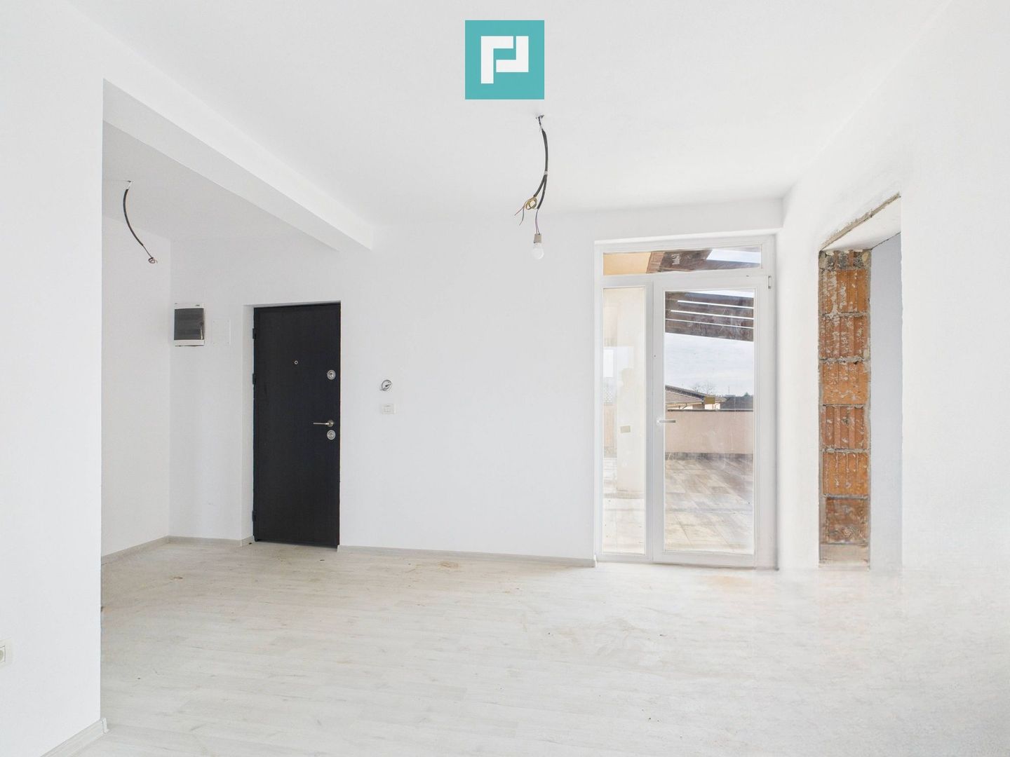 Penthouse cu terasă generoasă, în inima Chișodei - Poză 12