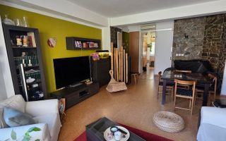 Apartament 3 camere Aradului bloc nou cu parcare subterană - Poză 1