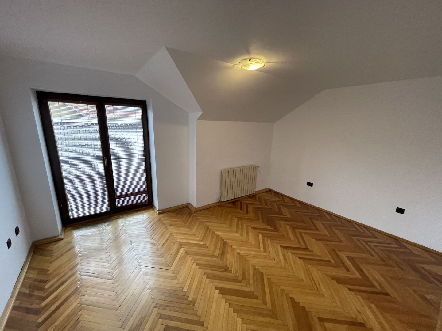 Circumvalatiunii | Casa individuala | 6 camere | Garaj - Poză 33