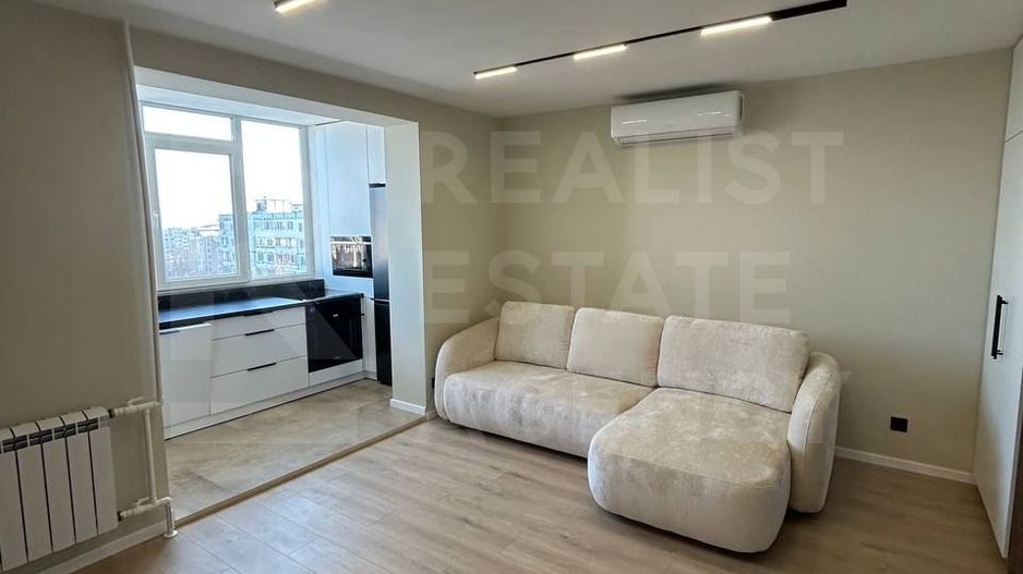 Vânzare, apartament, 2 camere, strada Alba Iulia, Buiucani - Poză 1