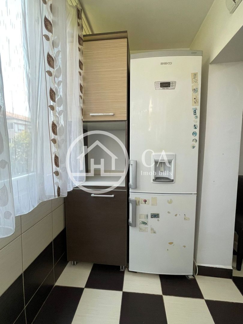 Apartament cu 3 camere de inchiriat in zona Rogerius, Oradea - Poză 2