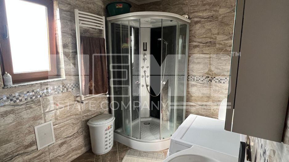 Casă de vis de vanzare | Prelipca, Suceava | Preț: € 127.000 - Poză 8