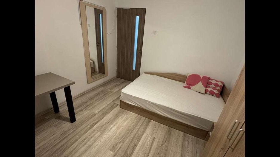 Închiriere Apartament cu 3 camere, parter, parcare, pet friendly, 8 min metrou - Poză 3