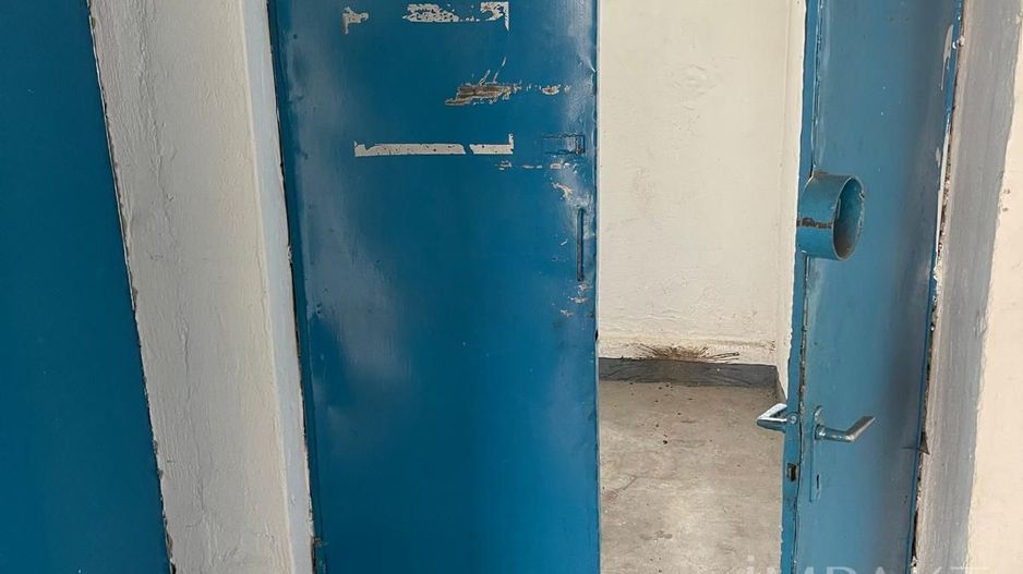 Hala de 250 mp la inchiriat open-space zona Piata 1 Mai - Poză 14