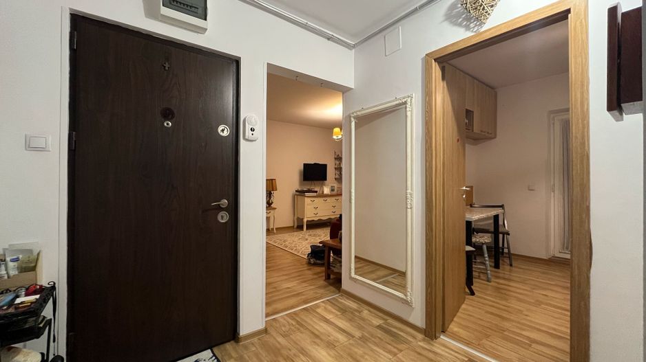 Girocului-Lidia | Decomandat | Centrala proprie | 2 bai | Bloc izolat | Garaj - Poză 3