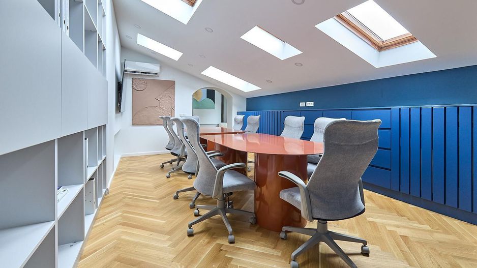 Birou amenajat | Mobilat si utilat | Cladire consolidata si renovata - Poză 25