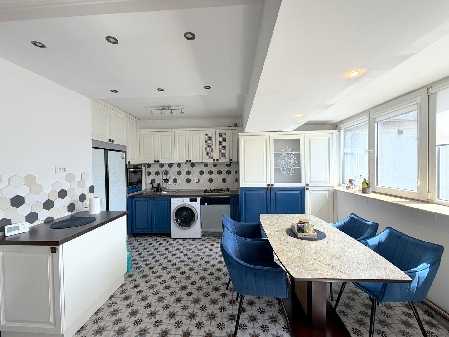 3  camere  modern - priveliste panoramica - Victoriei-Titulescu - Poză 3