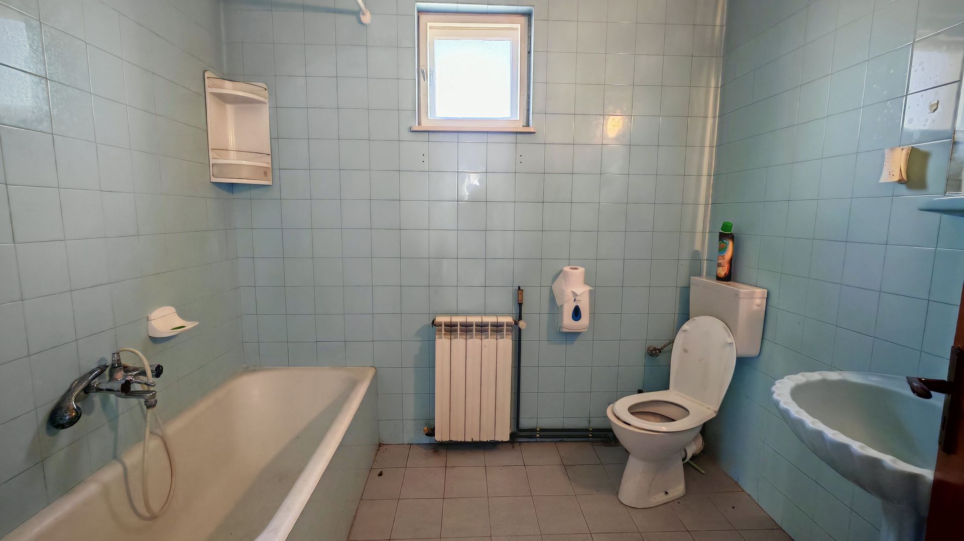 Hala 500 mp productie/depozitare Bartolomeu,birouri,parcare mare. - Poză 5