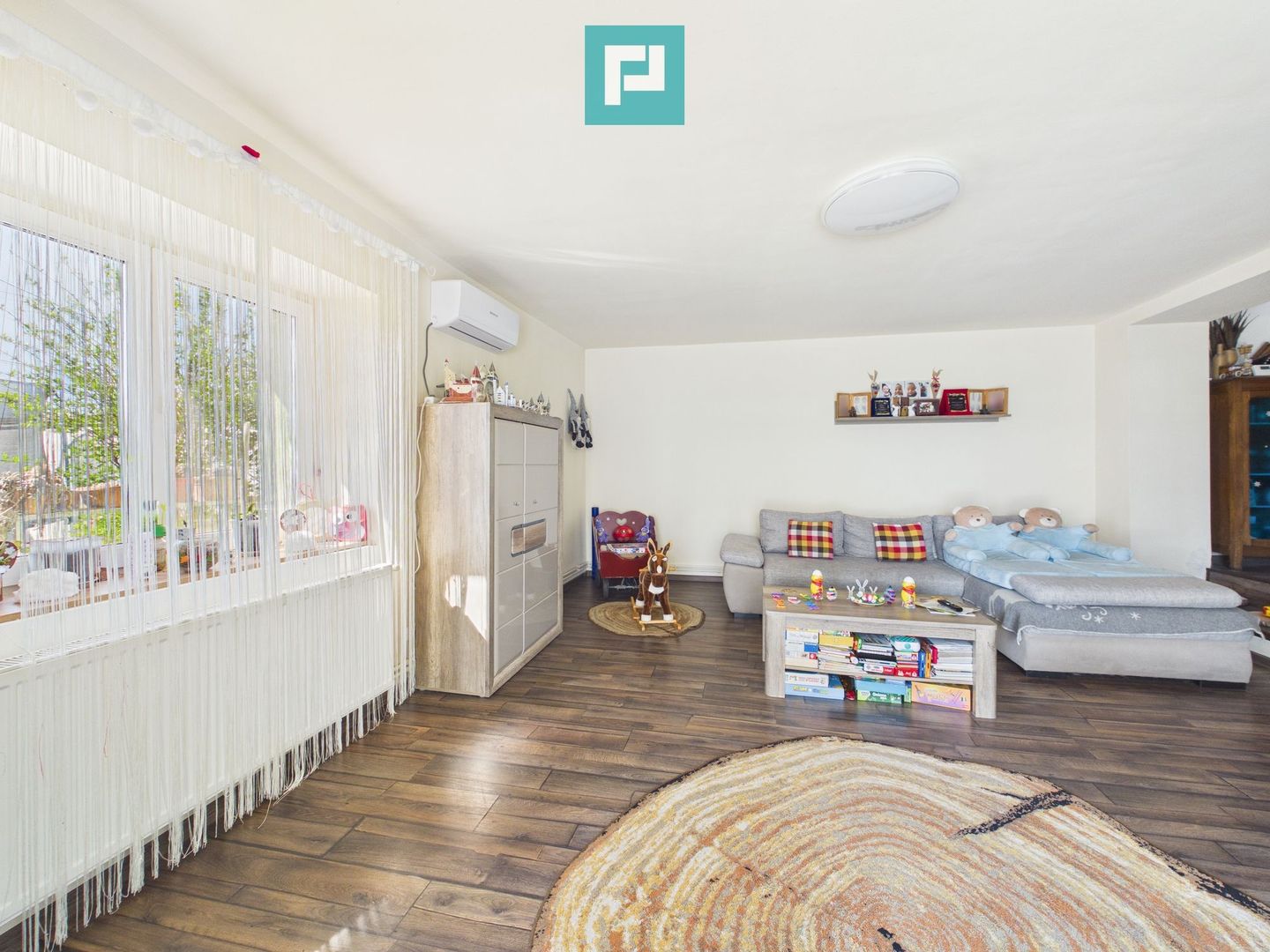 Casă individuală P + E | Spațioasă | Săcălaz | - Poză 6