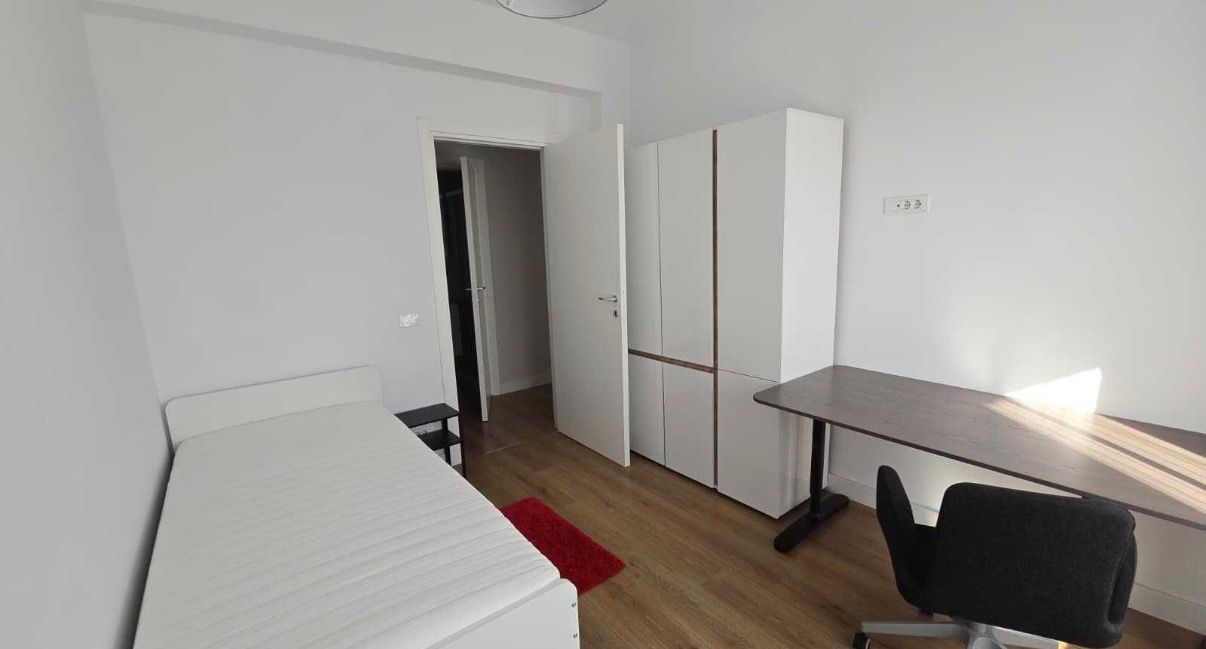 AP. 3 CAMERE CENTRAL DISTRICT, LOC PARCARE, NOU, INCALZIRE PARDOSEALA - Poză 4