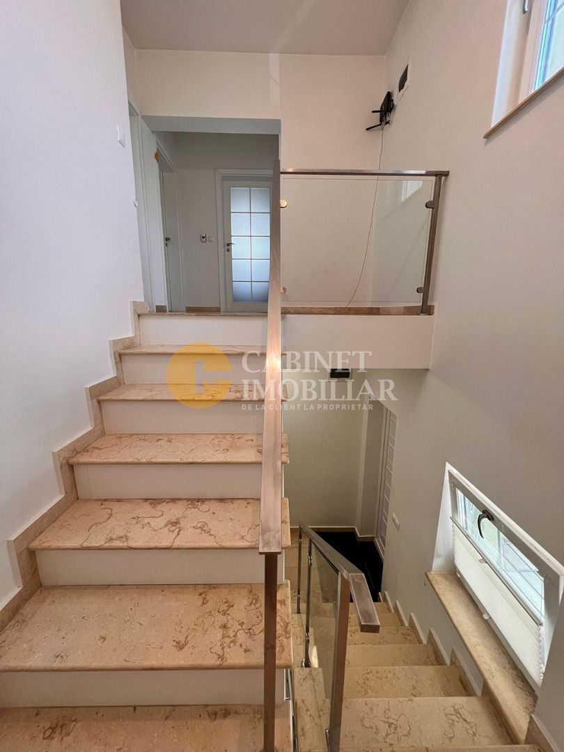 Casa PREMIUM 4 camere 2 bai - Garaj - MOBILATA complet - Poză 15