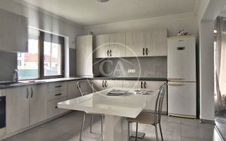 Casa cu 4 camere de vanzare in Santandrei, Bihor - Poză 8