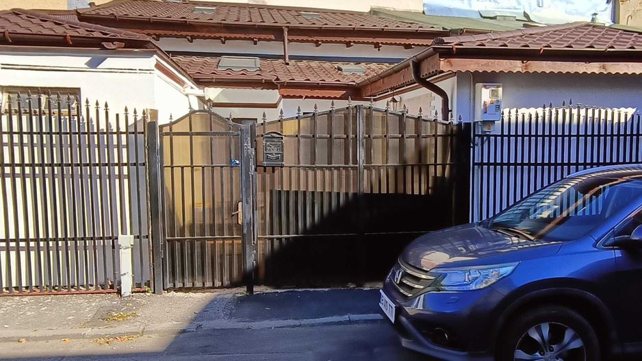 Casa parter + pod| Singur in curte | Stefan cel Mare - Poză 1