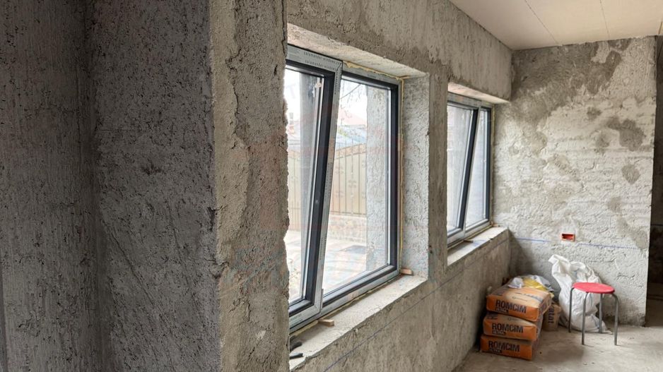 114.000 Euro- casa 3 dormitoare, 2 grupuri sanitare, zona Arcasilor - Poză 11