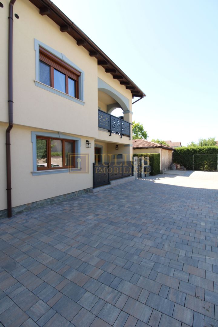 Apartament la casa, 2 camere, 2 bai, centrala proprie. - Poză 16