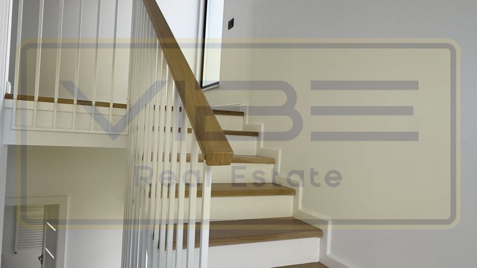 Casa individuala PREMIUM D+P+E 419mp teren, Miroslava - Poză 18