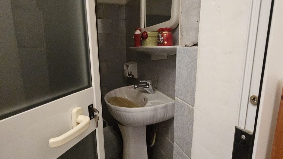 Apartament 3 camere decomandat, spațios și modern – Prundu - Poză 8