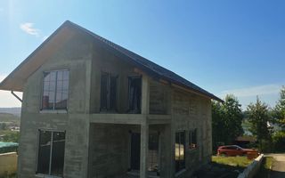 DE VÂNZARE CASĂ ÎN ZONA LEBĂDA - Poză 4