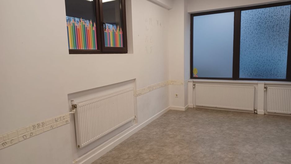 Spatiu 100 mp + 190 curte - Poză 5