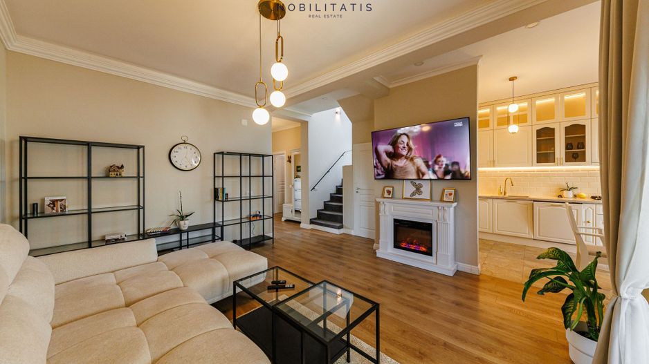 Oferta Vanduta -Casa Segmentul Lux, Garaj | 4 dormitoare | Langa Padure&Lac - Poză 5