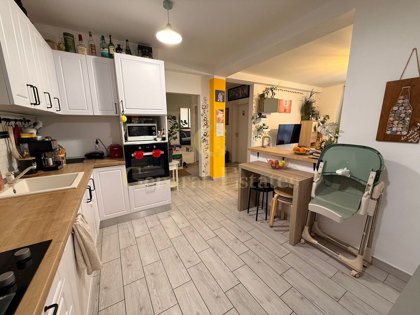 Apartament nou, luminos, cu curte proprie și parcare inclusă - Poză 6