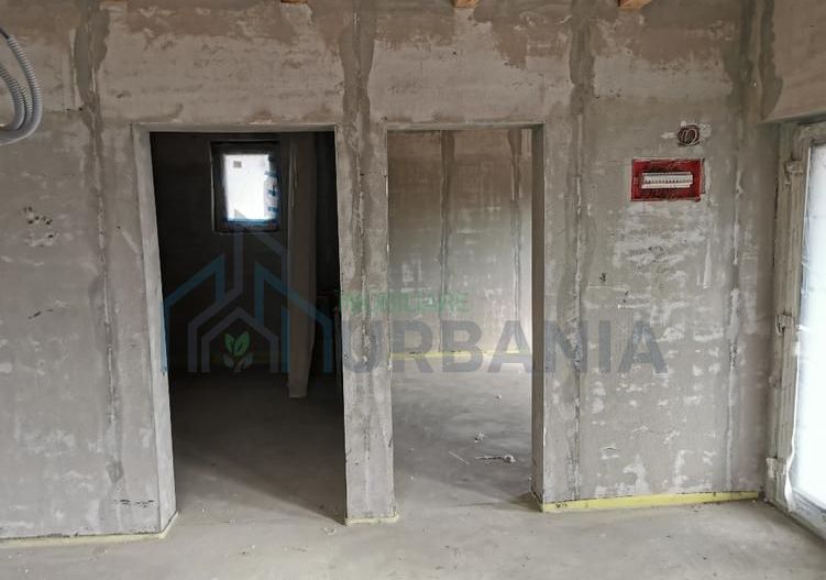 De vanzare casa Popricani 2025 la gri - Poză 1