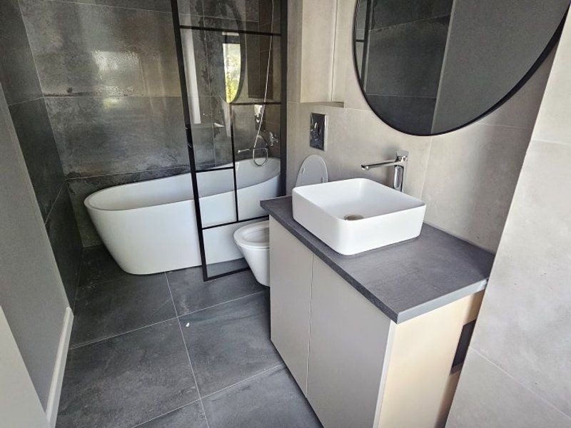 Apart 2camere , 2 bai si terasa zona 1Mai/ Domenii - Poză 11