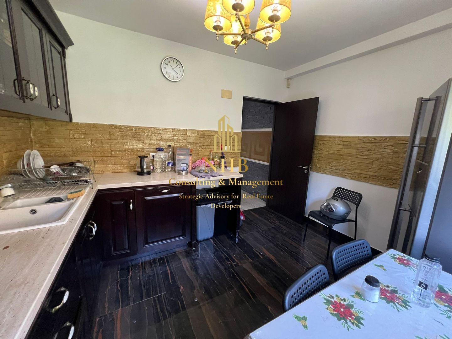 Vila de inchiriat 5 camere cu piscina -P+1- 208 mp Tunari- Pipera - Poză 30