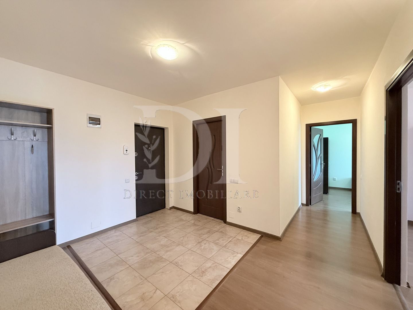 Apartament etaj intermediar / complet decomandat / Zona BMW - Poză 3