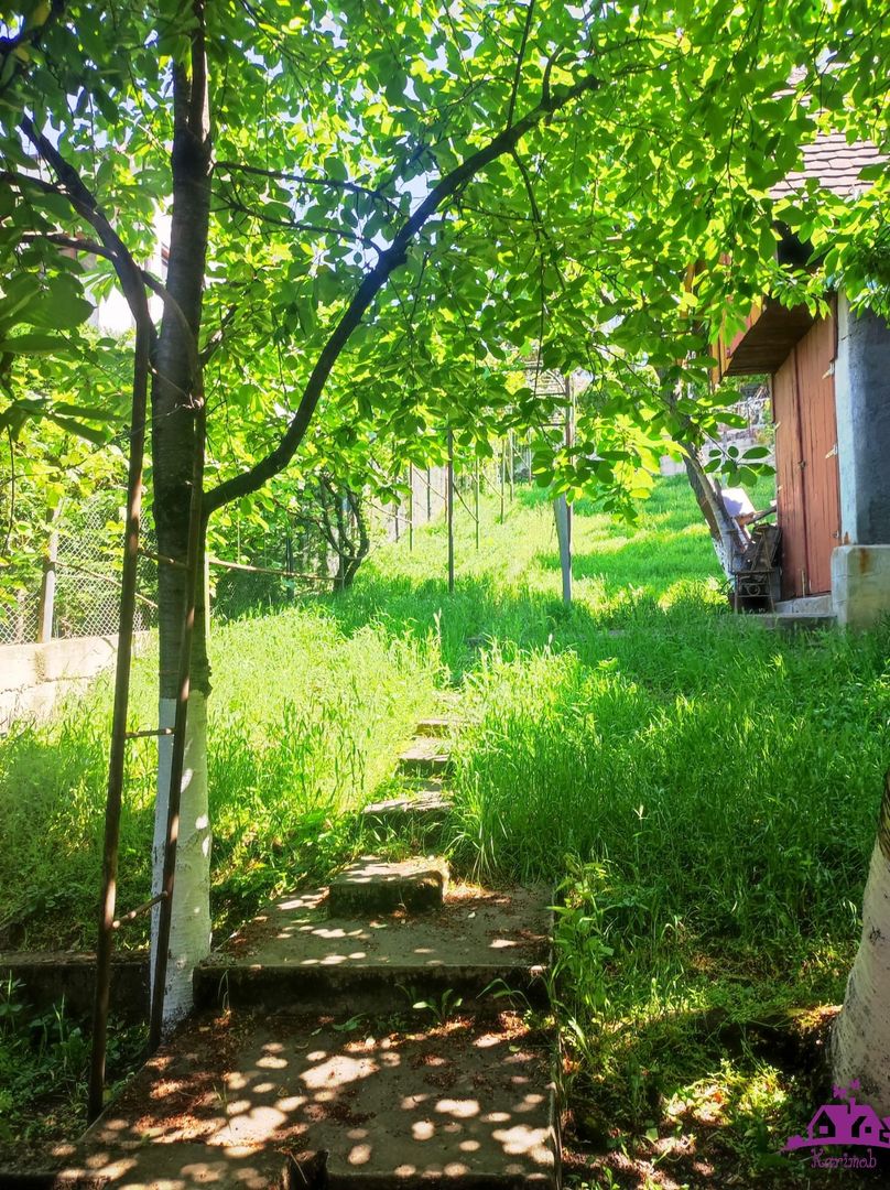 Casa zona dealuri - Poză 10