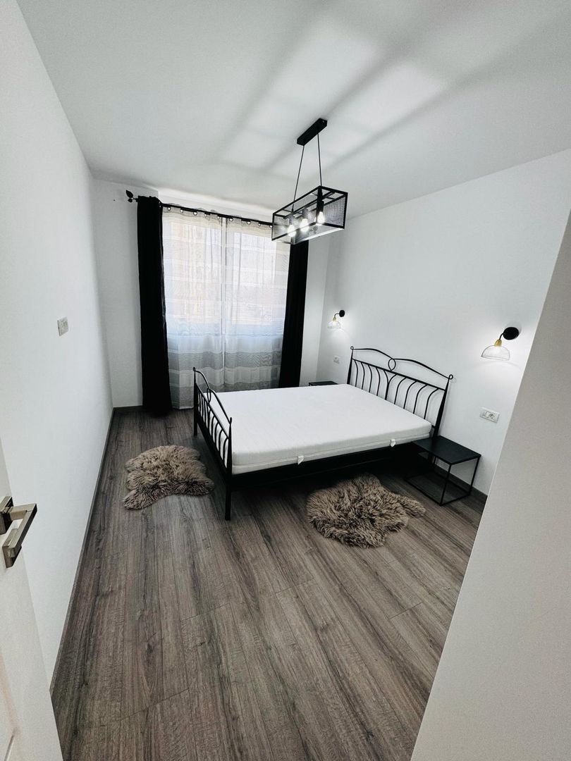 Apartament de inchiriat 3 camere 2 Baii Micalaca, parcare, bloc nou - Poză 13
