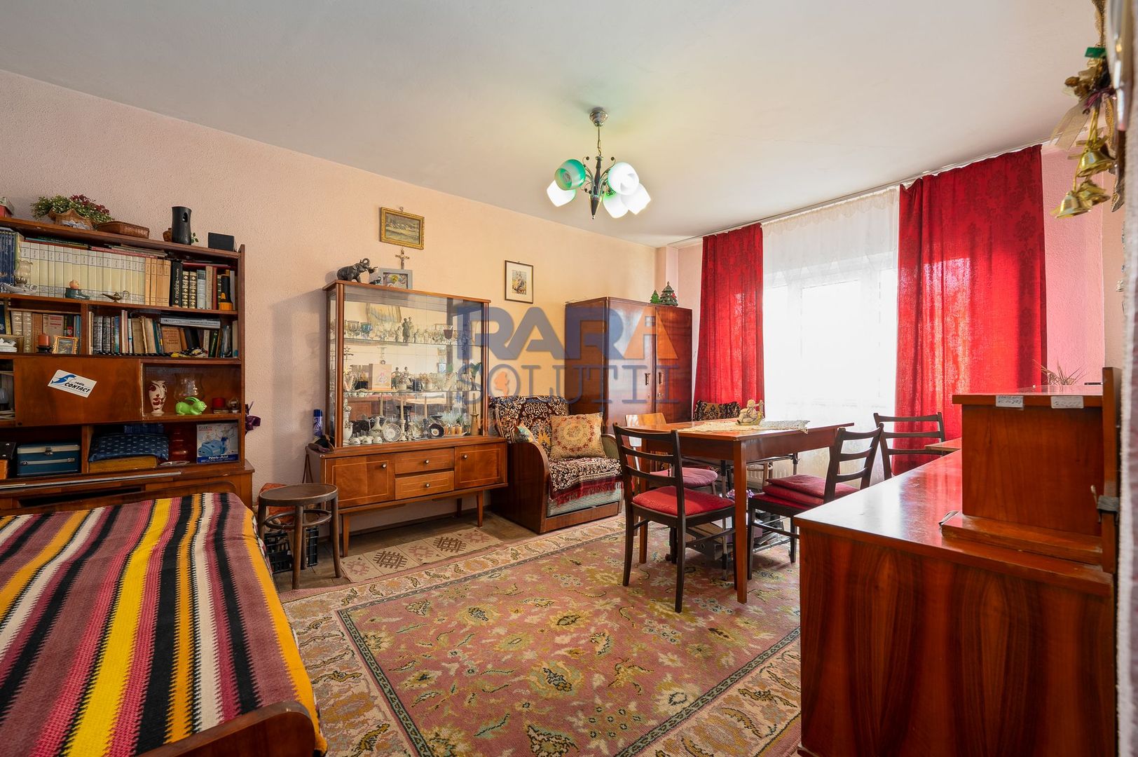Apartament 3 camere, două băi, Bd. Roman Mușat - Poză 2