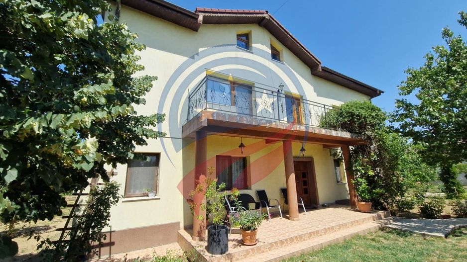 CASA P +E  5 camere -Cosoveni - Poză 5