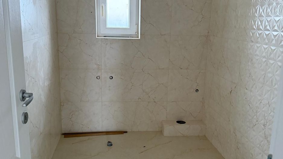 Mutare imediată! Vilă duplex 4 camere cu curte proprie - Poză 7