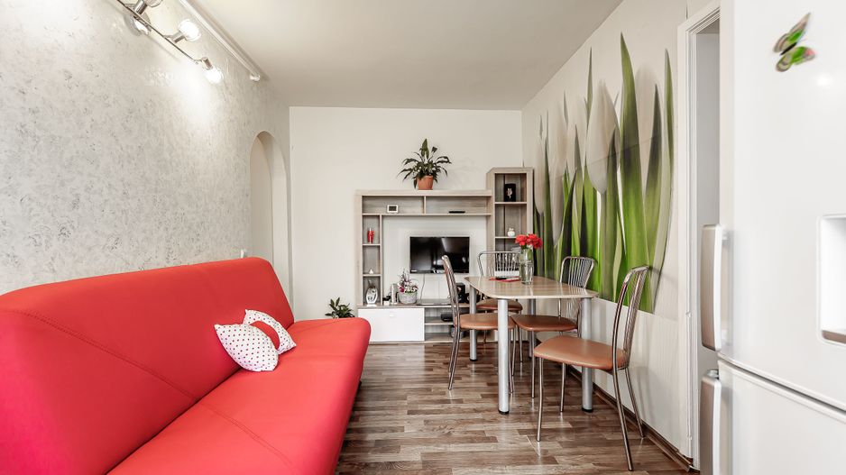 Apartament 3 camere luminos Aurel Vlaicu str Fluturilor - Poză 2
