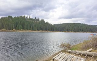 Proprietate unica! Teren generos cu iesire la lac! - Poză 13