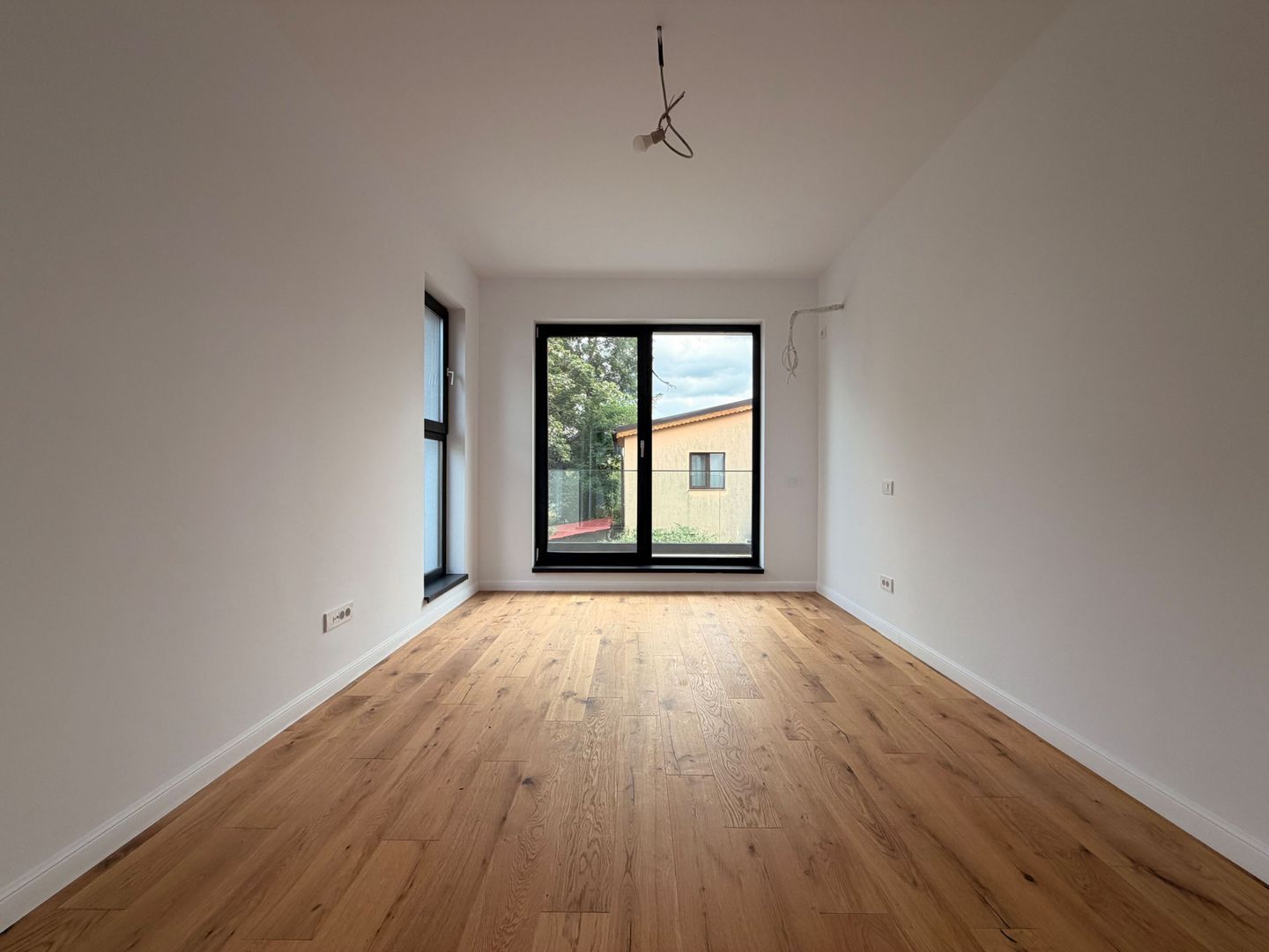 DUPLEX LAMINORULUI | LAMINORULUI | ZONA LINISTITA - Poză 3