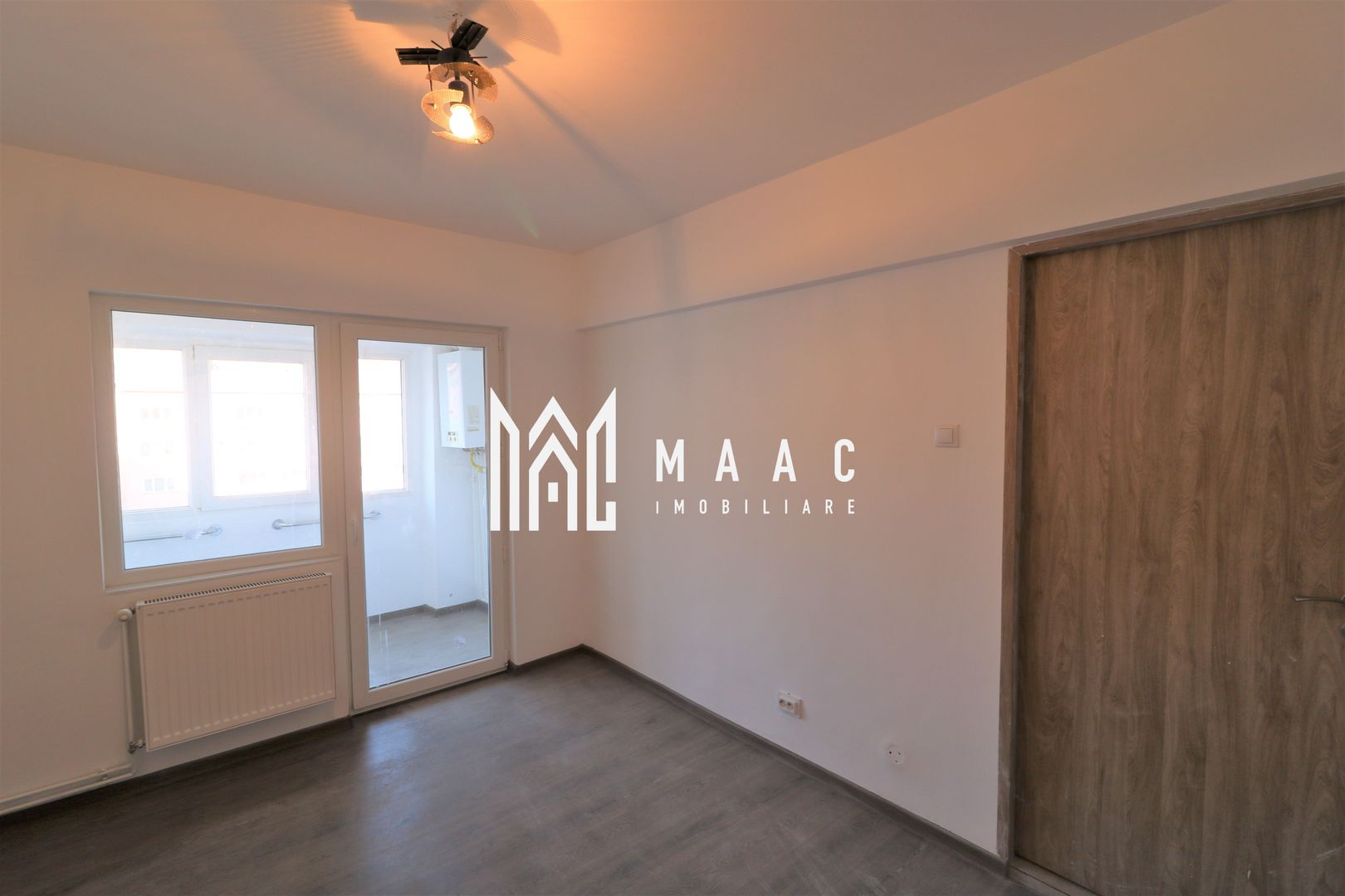 Apartament 4 camere | Decomandat | Zona Strand - Poză 8