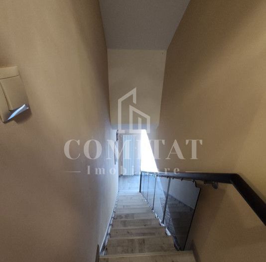 Apartament de vanzare 3 camere | Zona Porii - Poză 13