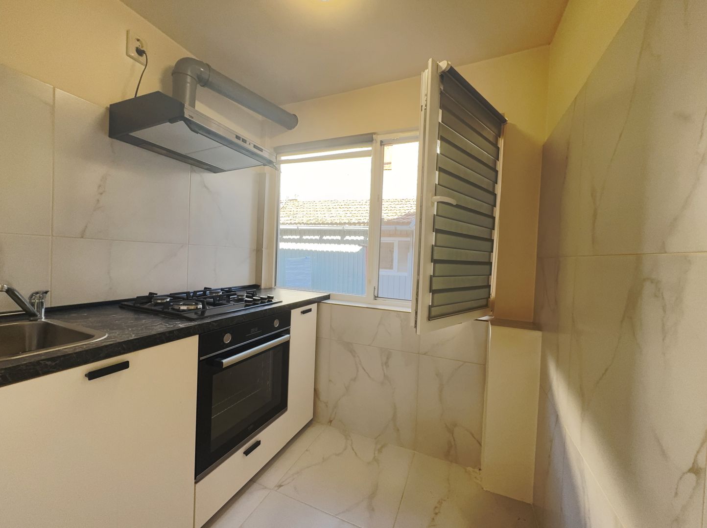 Casă parter | 4 cam 3 bai | Iosefin | str Preyer colt cu str Mangalia - Poză 6