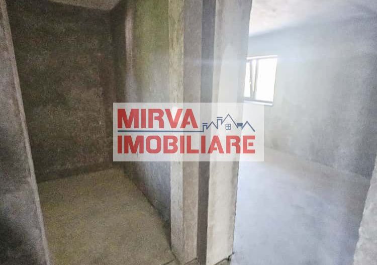 🏡 Vilă luminoasă, 4 camere, cu teren generos – Com. Plopu - Poză 47