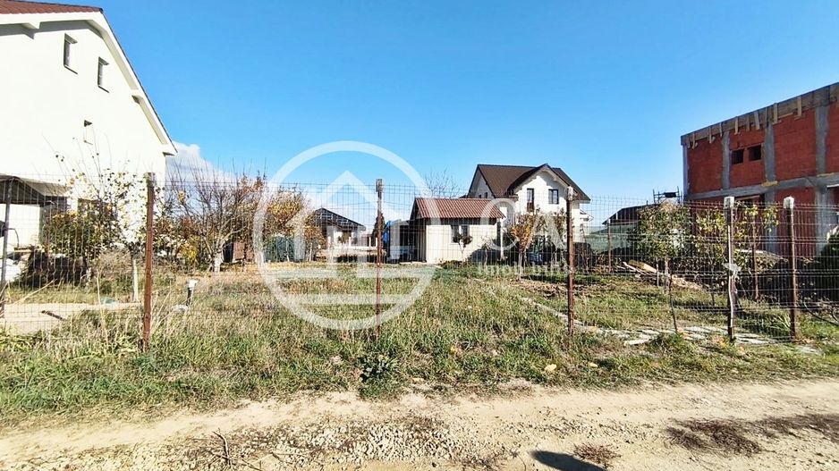 Teren de vânzare in Cartierul Viena, Oradea - Poză 1