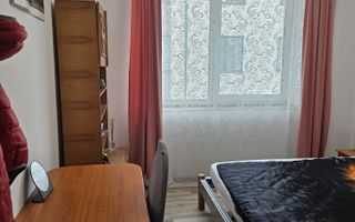Apartament 3 camere 54 mp utili balcon si parcare privata Selimbar - Poză 6