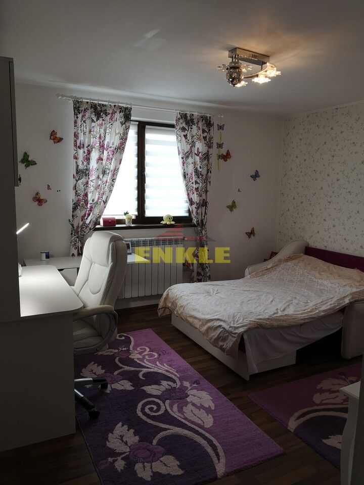 Casa 4 camere  P+1, situata in Manastirea Doamnei, pret 180000 euro neg - Poză 1