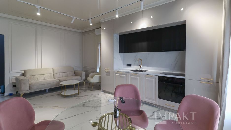 Oportunitate investitie! Vanzare casa cu 3 apartamente in Europa! - Poză 3